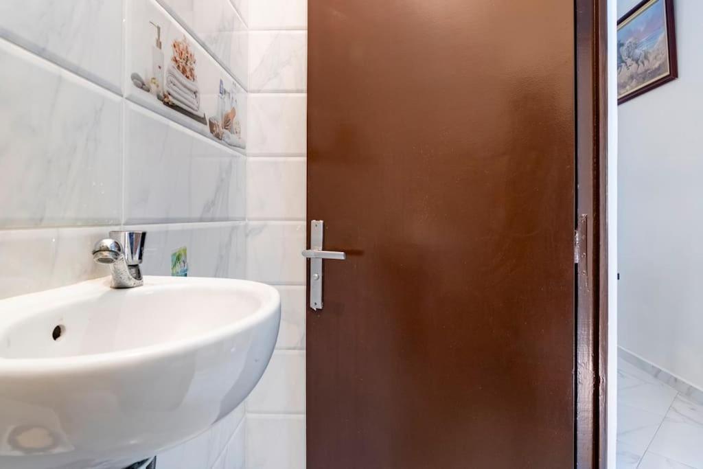 Appartement Chaleureux Et Calme, Parking, Jardin Agadir Eksteriør bilde